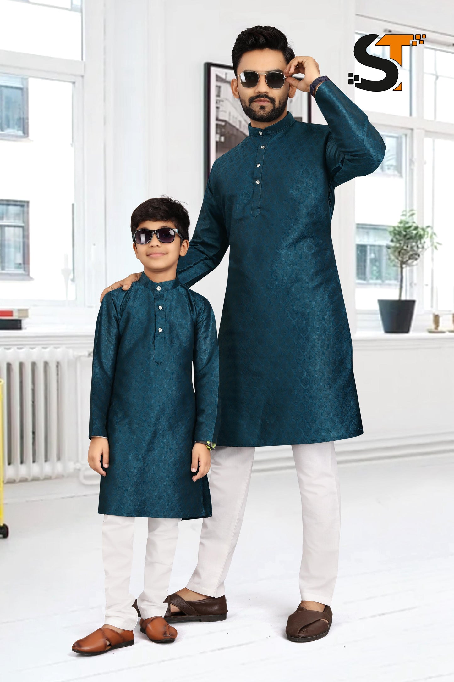 Kurta-Pyjama Set